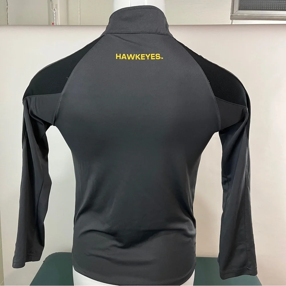 Iowa Hawkeyes Pullover 1/4 Zip Womens Small Gray NCAA Athletic (78) - Picture 3 of 9